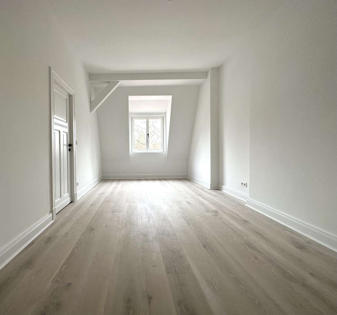 Thumbnail-Wohnung zum Kaufen in Berlin 1.800.000,00 € 230 m²