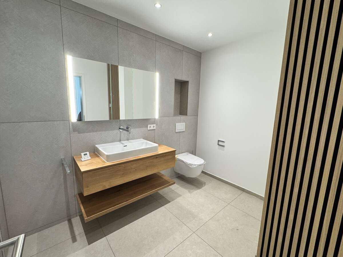 Thumbnail-Wohnung zum Mieten in Breuberg Sandbach 1.300,00 € 115.04 m²