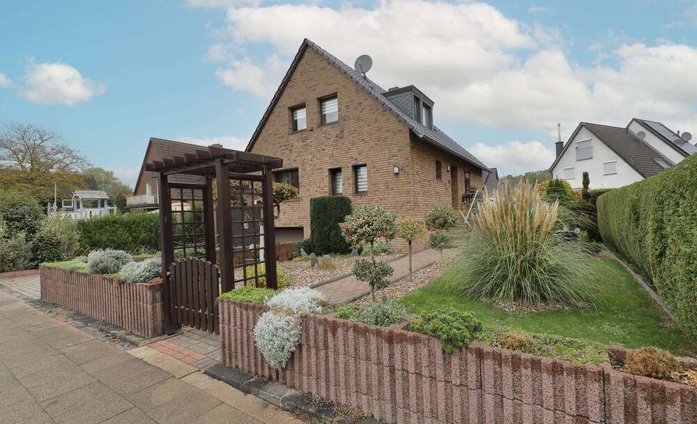 Thumbnail-Haus zum Kaufen in Essen 449.000,00 € 119.6 m²