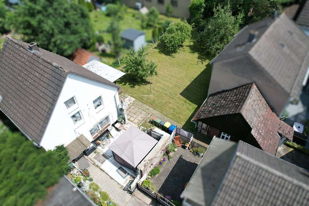 Thumbnail-Haus zum Kaufen in Beverungen 129.000,00 € 205 m²