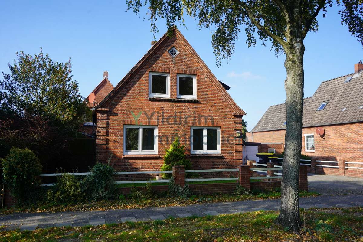 Thumbnail-Haus zum Kaufen in Cuxhaven Groden 325.000,00 € 259 m²
