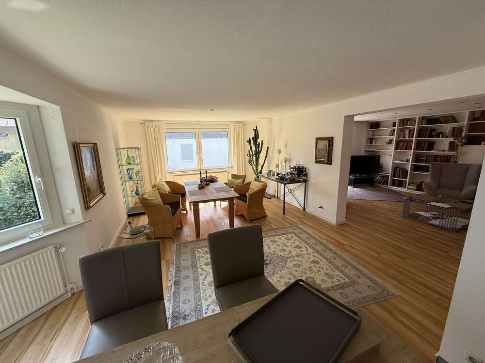 Thumbnail-Wohnung zum Kaufen in Solingen 359.000,00 € 94 m²