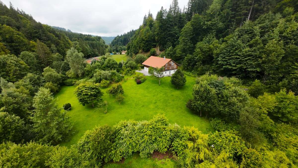 Thumbnail-Haus zum Kaufen in Buchenberg 1.299.000,00 € 326 m²