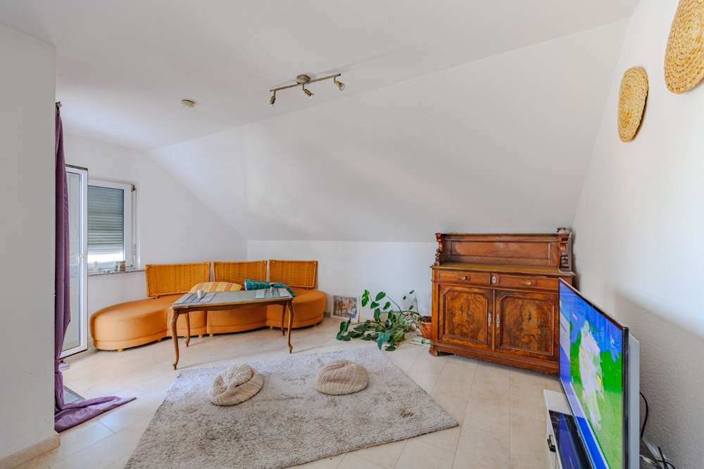 Thumbnail-Wohnung zum Kaufen in Neuried Ichenheim 230.000,00 € 74.6 m²