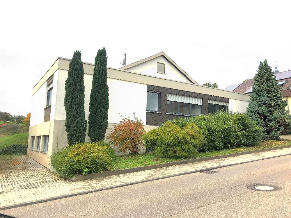 Thumbnail-Büro in Bretten 1.580,00 € 117 m²