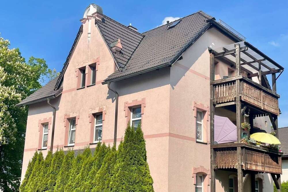 Thumbnail-Haus zum Kaufen in Zwönitz 280.000,00 € 251.81 m²