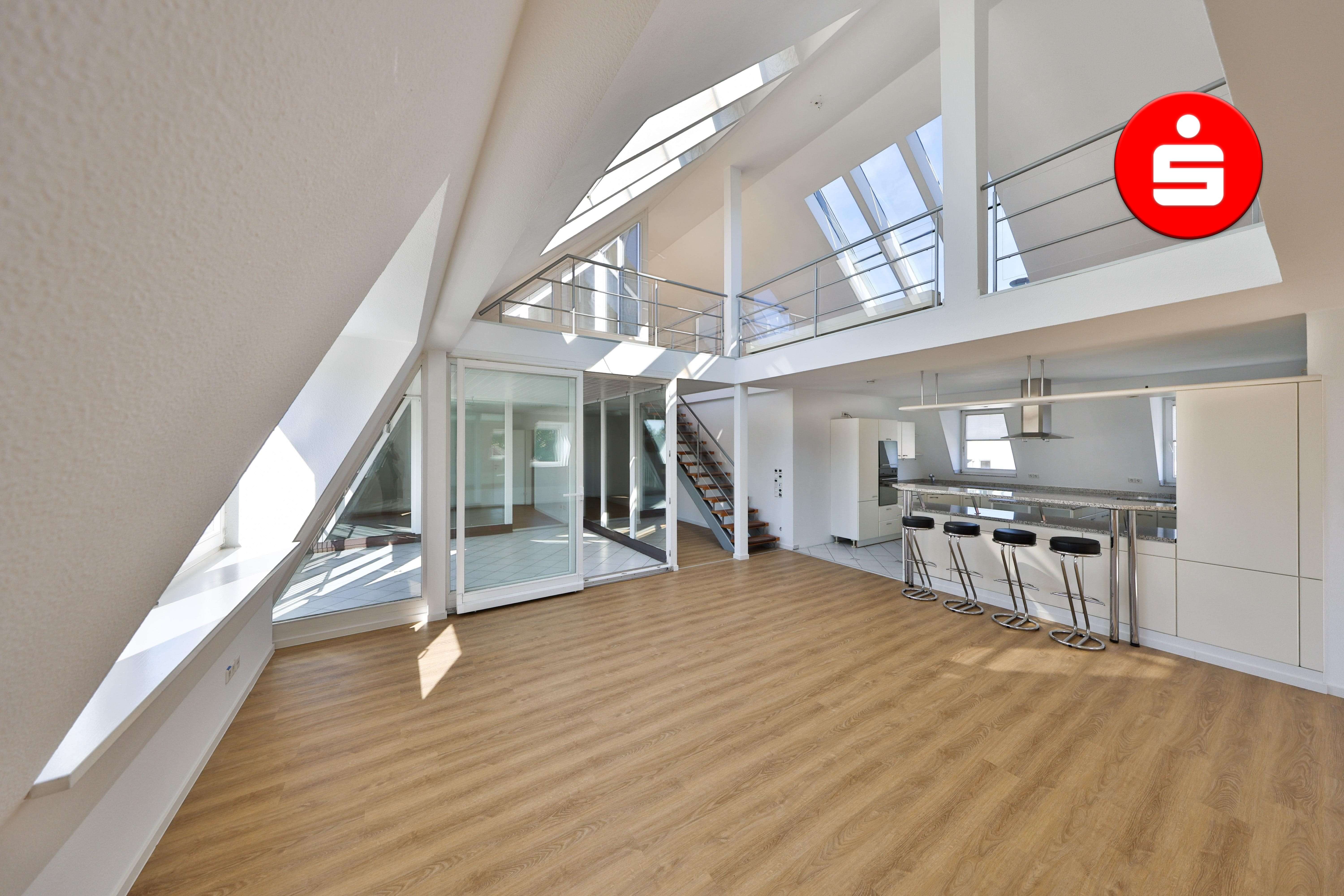 Thumbnail-Wohnung zum Kaufen in Nürnberg 935.000,00 € 238 m²