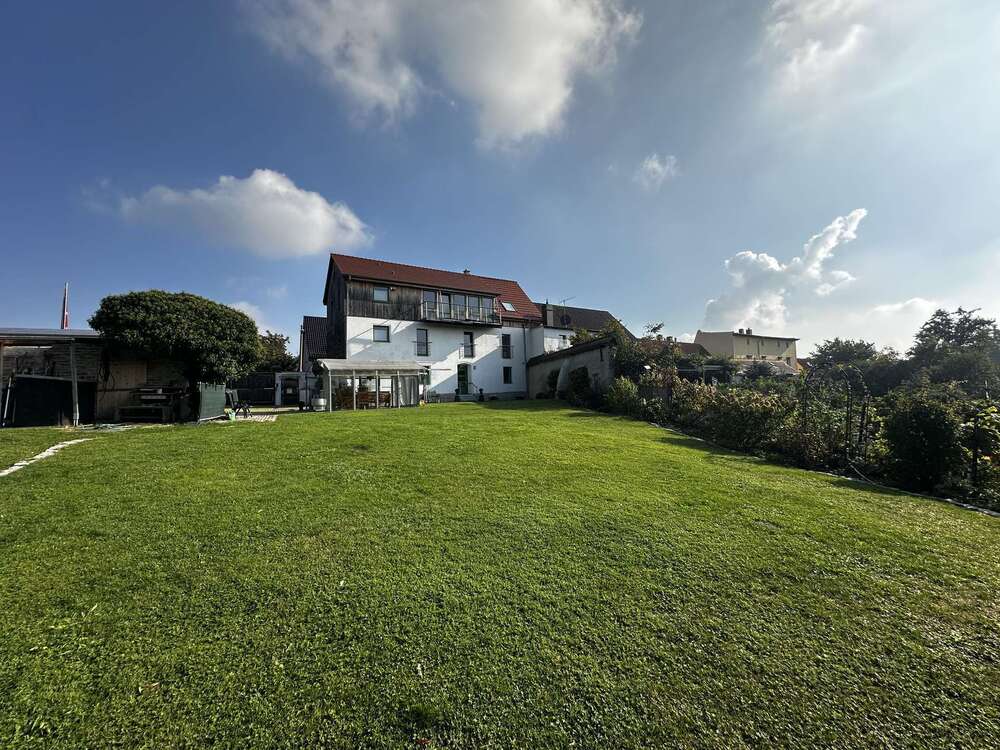 Thumbnail-Haus zum Kaufen in Halle (Saale) 799.000,00 € 259 m²