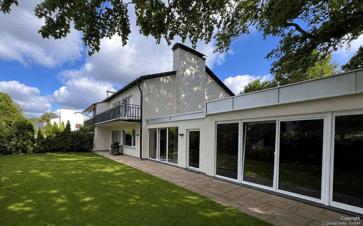 Thumbnail-Haus zum Mieten in Grünwald 4.500,00 € 215 m²