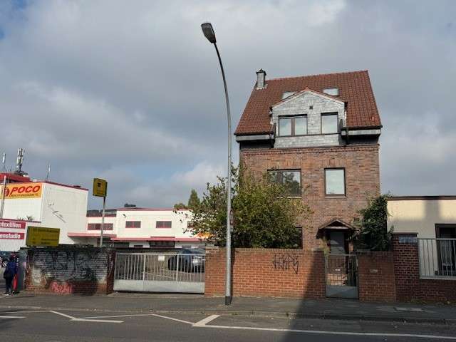 Thumbnail-Haus zum Kaufen in Mönchengladbach 689.000,00 € 240 m²