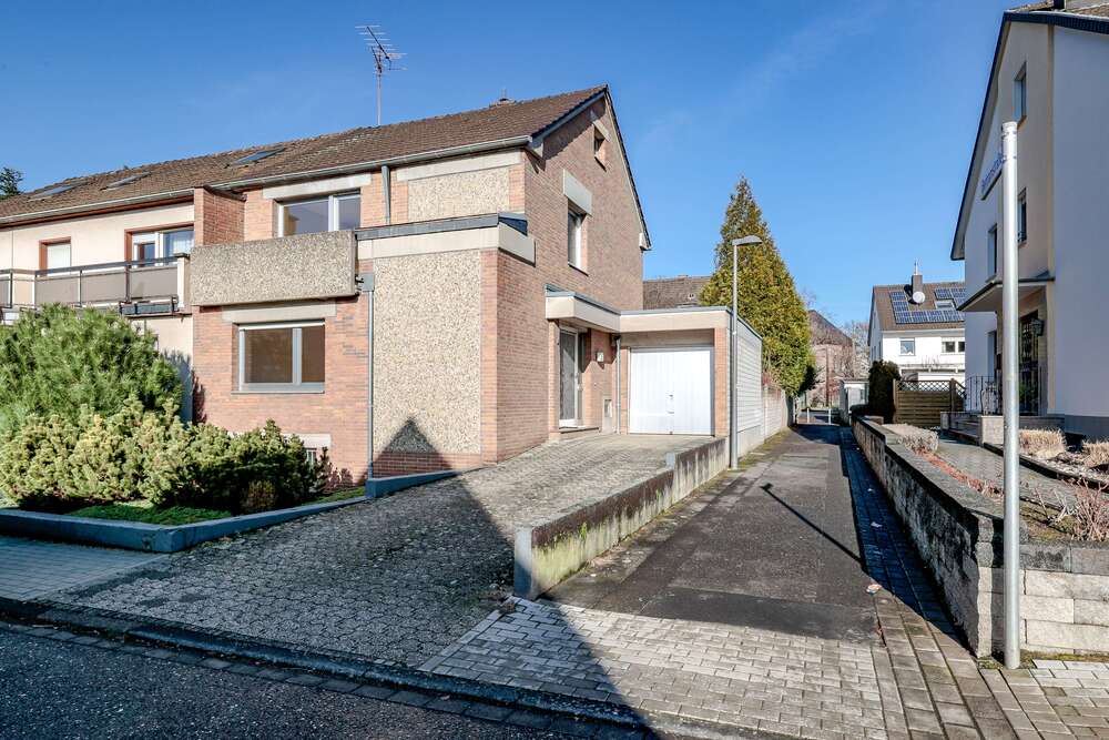 Thumbnail-Haus zum Kaufen in Troisdorf 336.000,00 € 74 m²