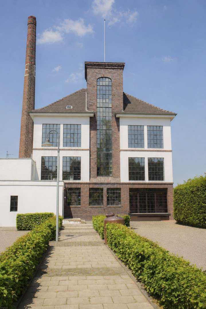 Thumbnail-Büro in Bochum 489.000,00 € 355.95 m²