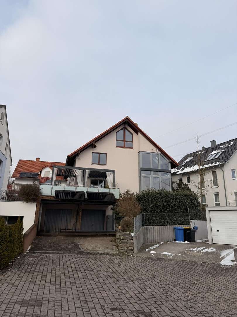 Thumbnail-Haus zum Kaufen in Idstein 990.000,00 € 266 m²