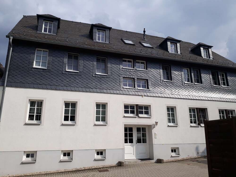 Thumbnail-Wohnung zum Mieten in Mülsen 225,00 € 41 m²