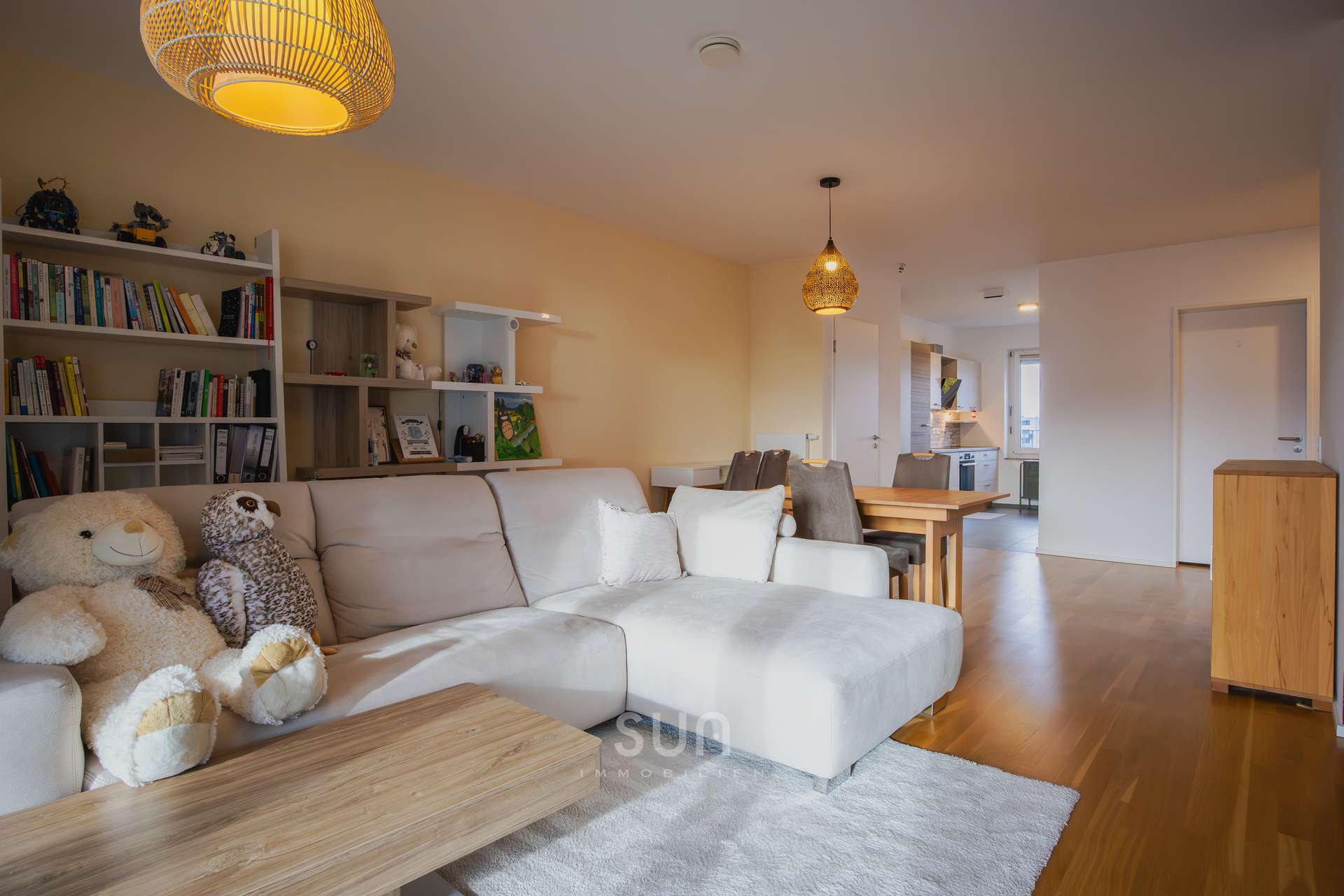 Thumbnail-Wohnung zum Mieten in Frankfurt am Main 1.700,00 € 98 m²