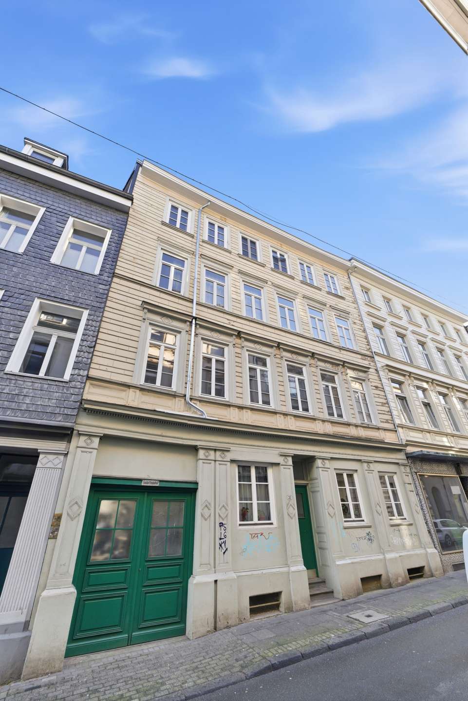 Thumbnail-Haus zum Kaufen in Wuppertal 449.000,00 € 323 m²