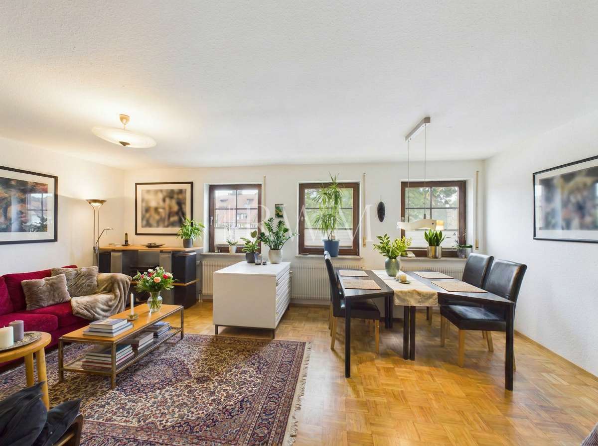Thumbnail-Wohnung zum Kaufen in Rottenburg am Neckar 285.000,00 € 73.7 m²