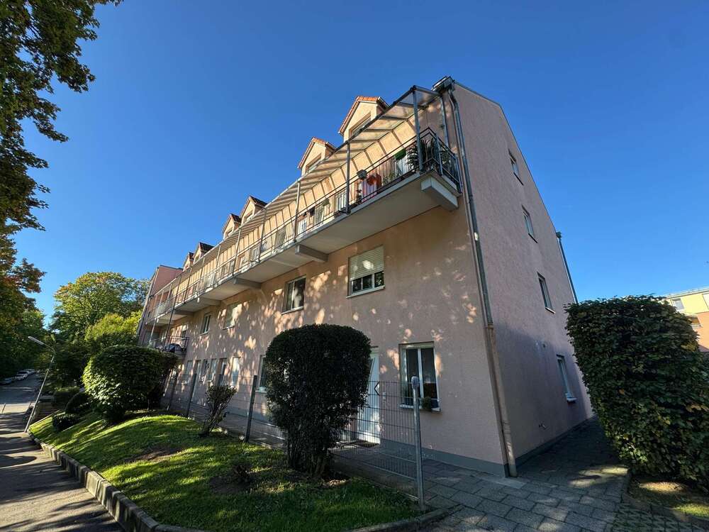 Thumbnail-Wohnung zum Kaufen in Augsburg 220.000,00 € 43 m²