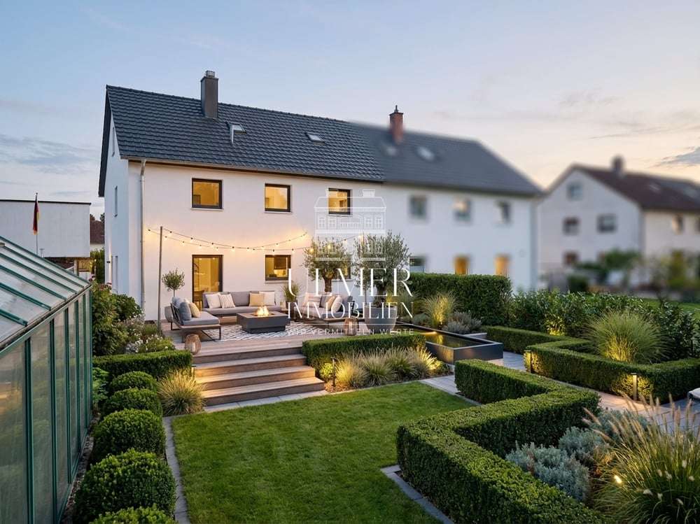 Thumbnail-Haus zum Kaufen in Böblingen 599.000,00 € 152.99 m²