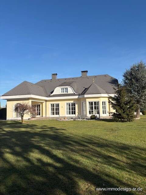 Thumbnail-Haus zum Kaufen in Aichach 1.445.000,00 € 240 m²