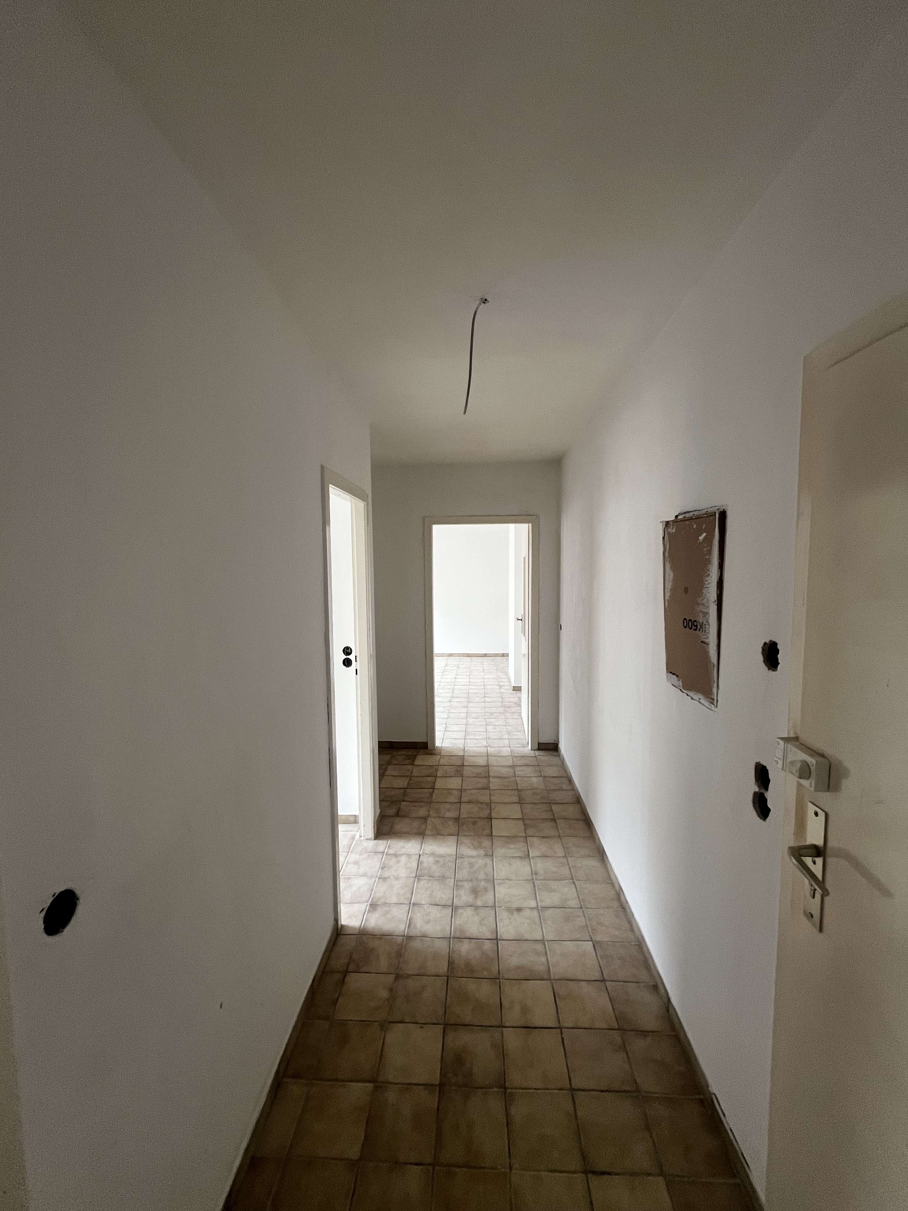 Thumbnail-Wohnung zum Mieten in Essen 350,00 € 32.66 m²