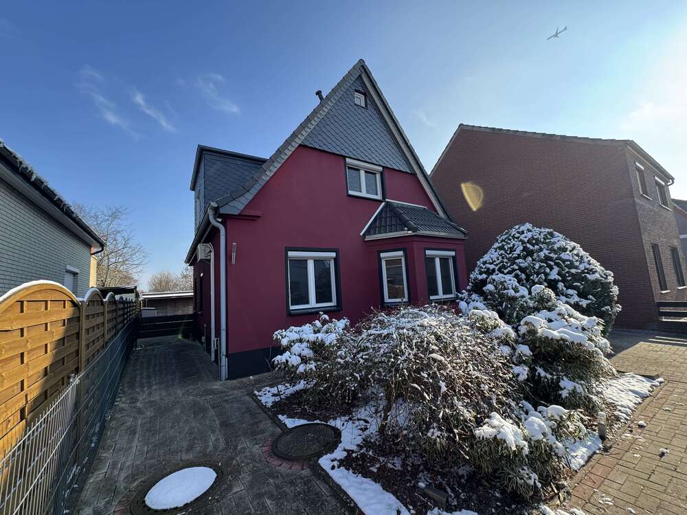 Thumbnail-Haus zum Kaufen in Delmenhorst 359.000,00 € 156 m²