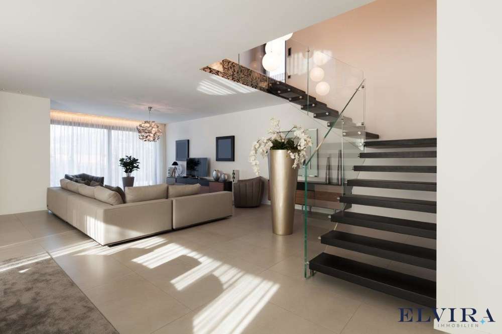 Thumbnail-Wohnung zum Kaufen in München 3.950.000,00 € 265 m²