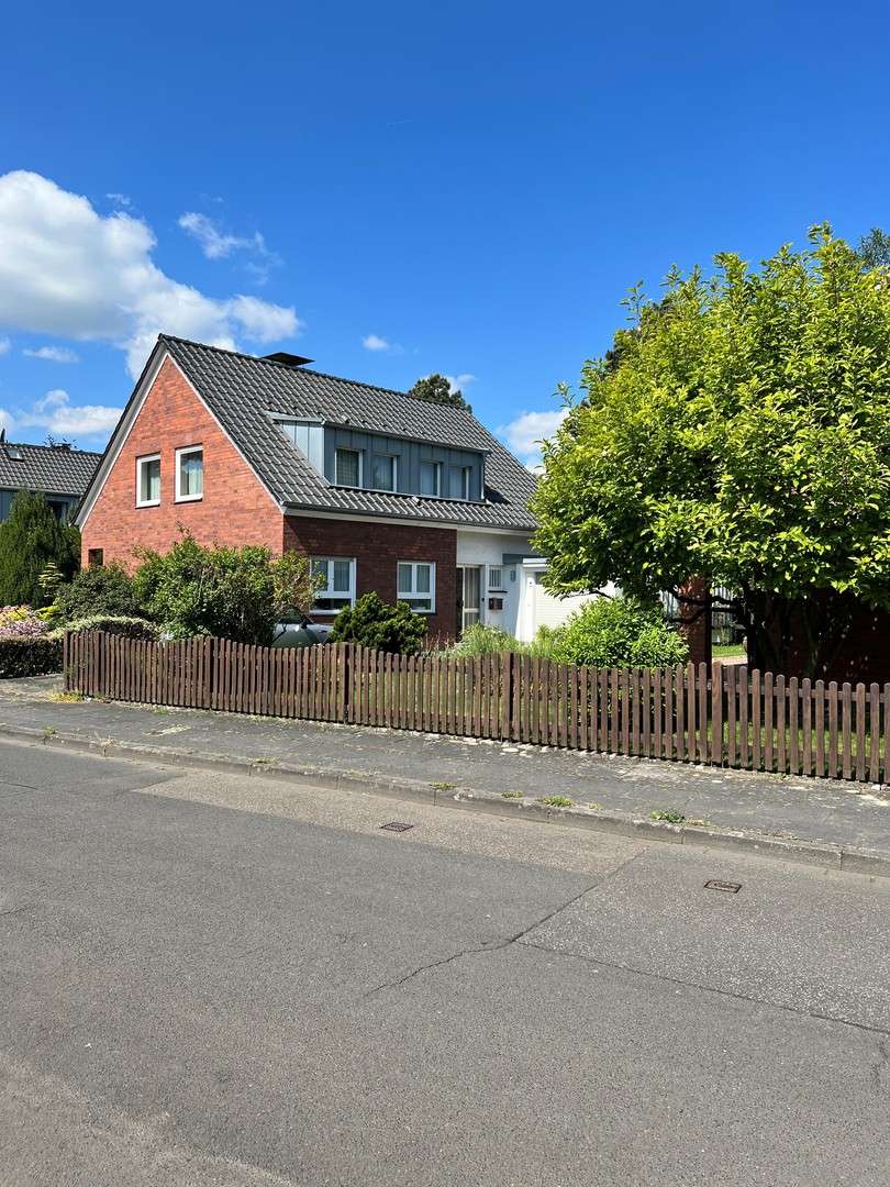 Thumbnail-Haus zum Kaufen in Bonn 880.000,00 € 140 m²