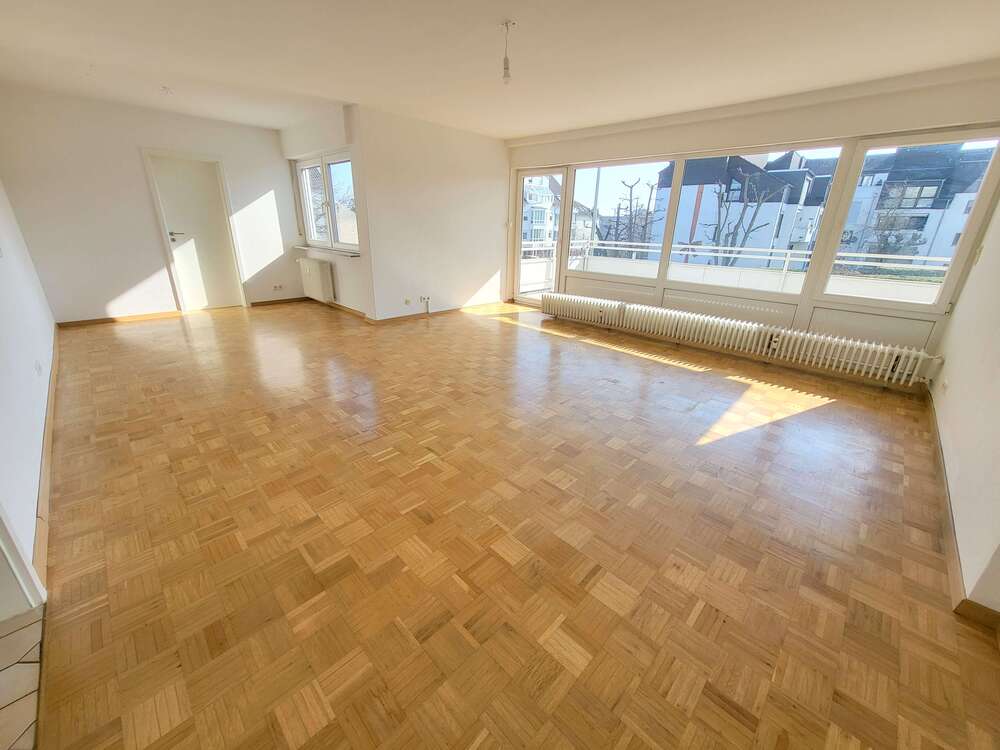 Thumbnail-Wohnung zum Kaufen in Bad Homburg 274.000,00 € 81 m²