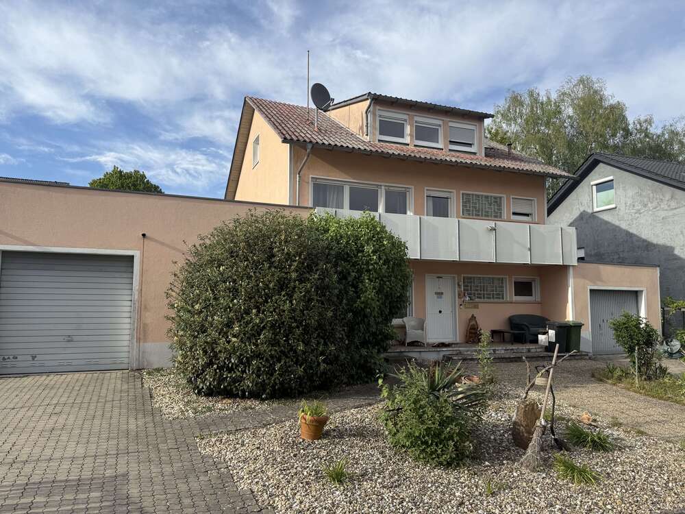 Thumbnail-Haus zum Kaufen in Neckarbischofsheim 449.000,00 € 200 m²
