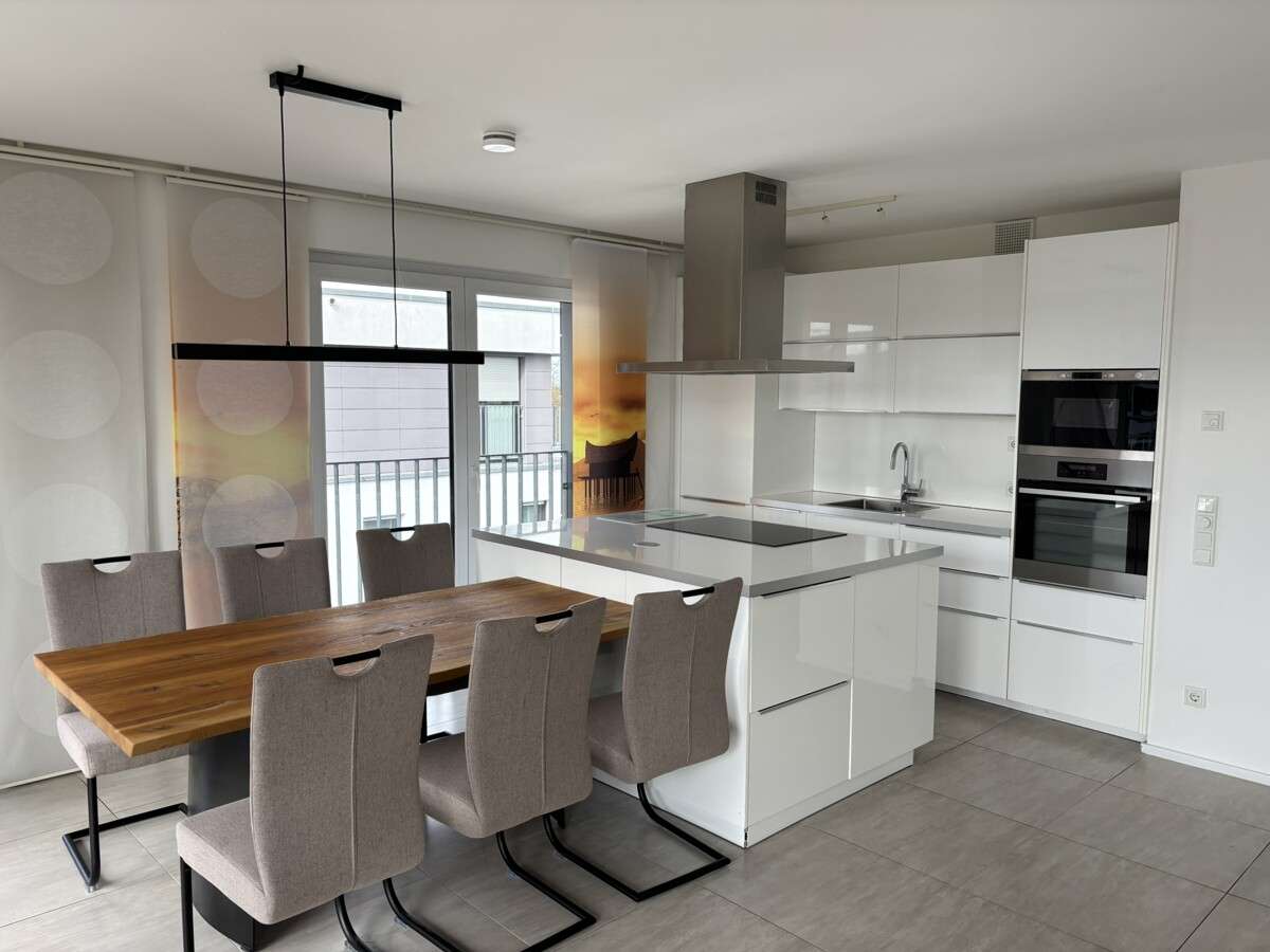 Thumbnail-Wohnung zum Mieten in Erfurt 1.500,00 € 95 m²