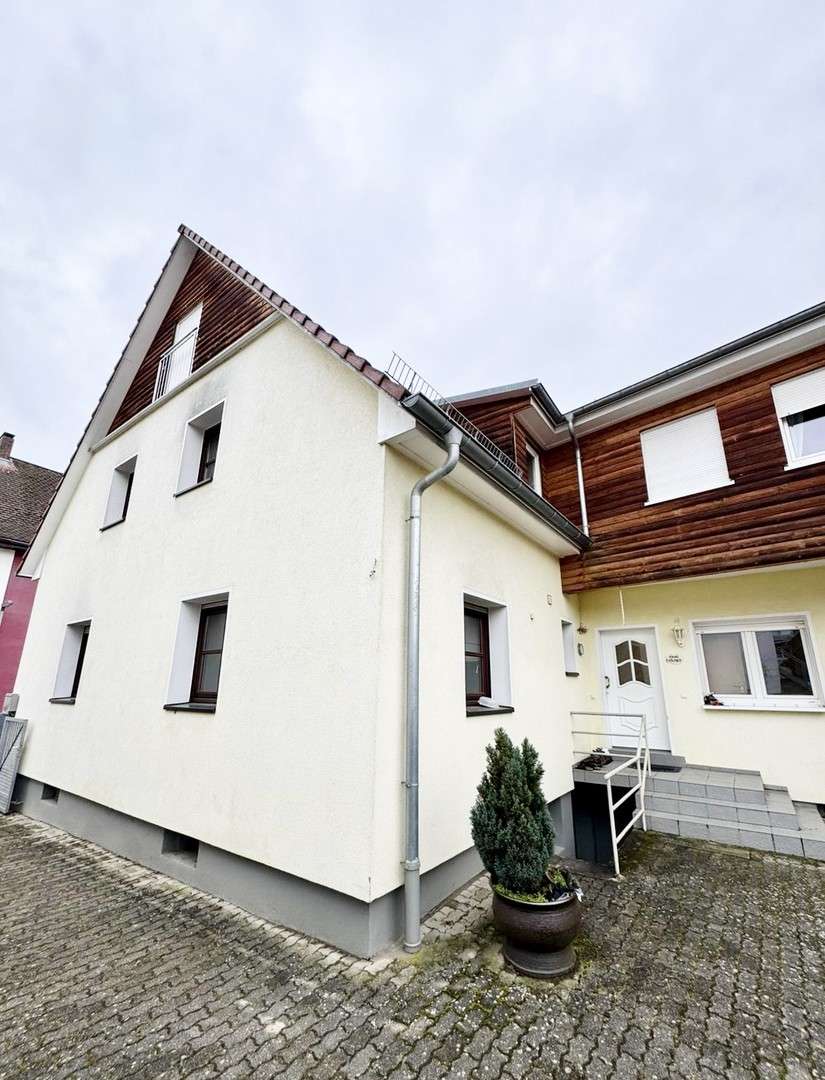 Thumbnail-Haus zum Kaufen in Walzbachtal 519.000,00 € 169 m²