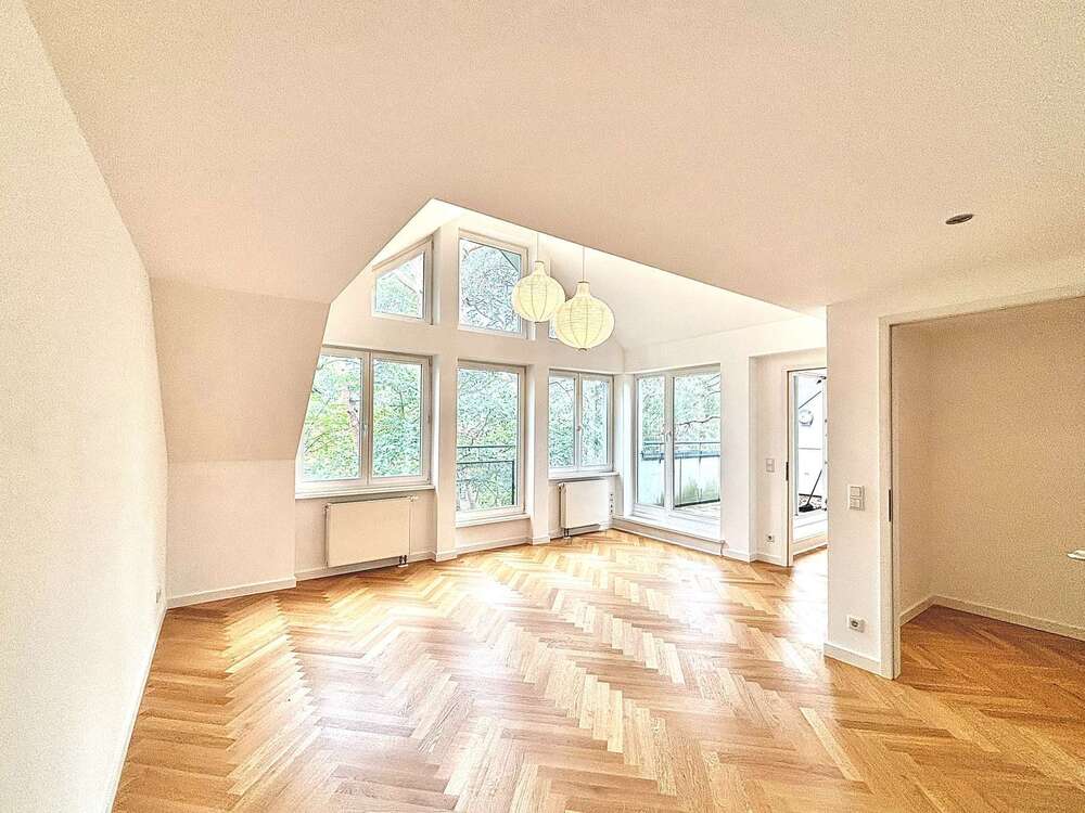Thumbnail-Wohnung zum Kaufen in Berlin-Zehlendorf 898.000,00 € 120.5 m²
