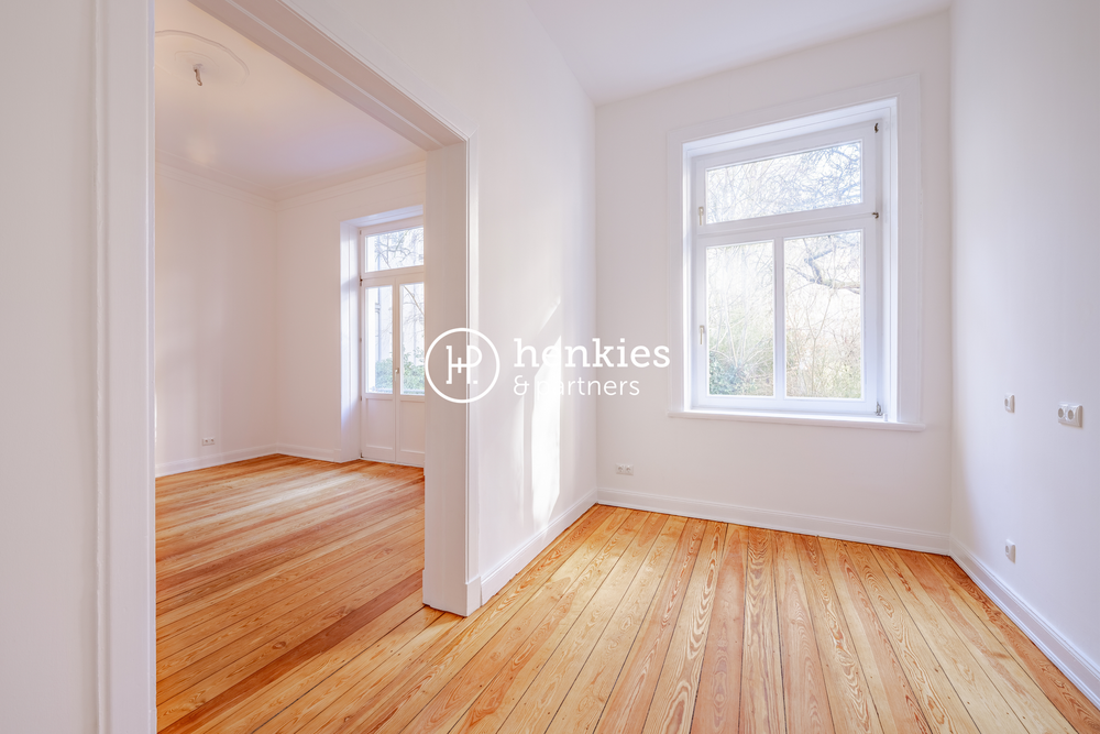 Thumbnail-Wohnung zum Kaufen in Hamburg 1.290.000,00 € 154.56 m²