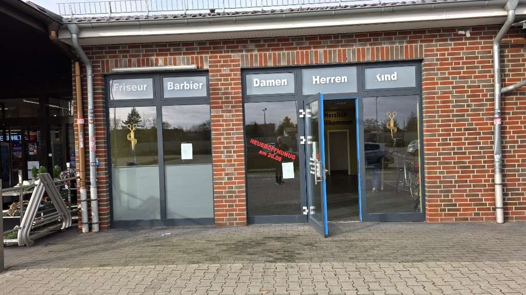 Thumbnail-Einzelhandel in Roßlau 560,00 € 80 m²