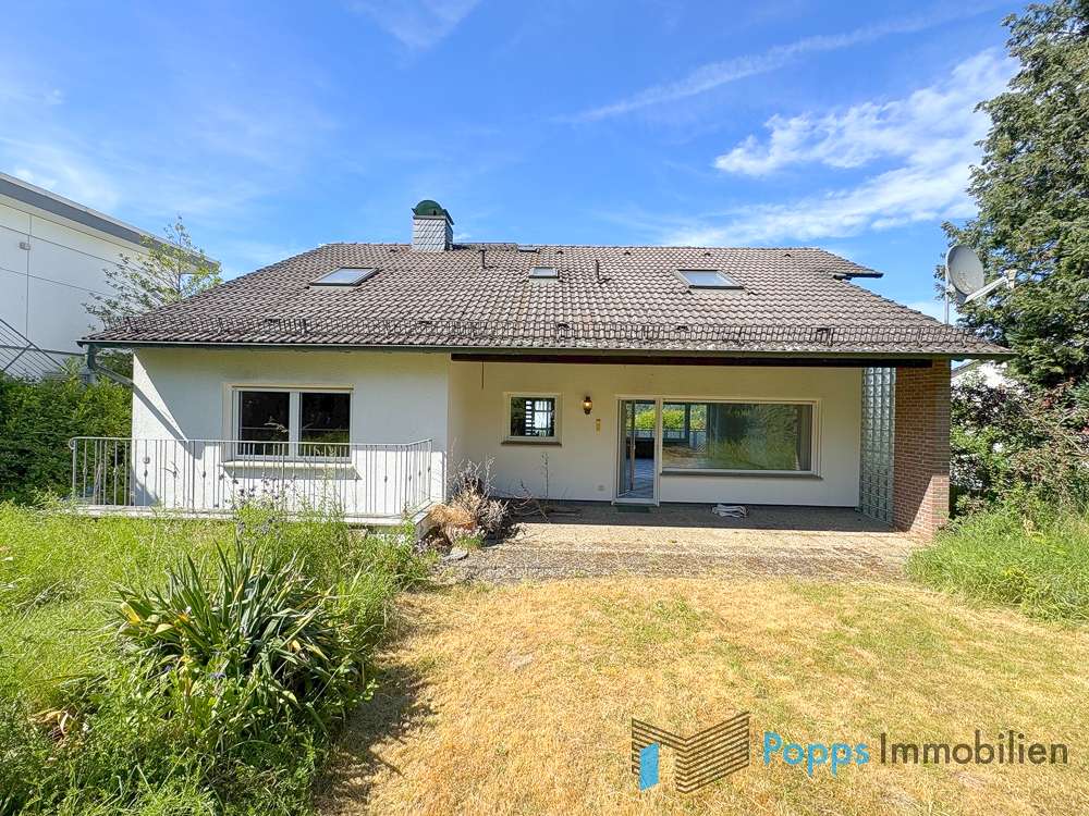 Thumbnail-Haus zum Kaufen in Kelkheim (Taunus) Fischbach 780.000,00 € 198 m²