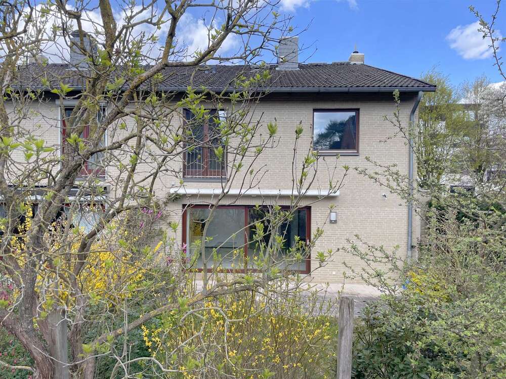 Thumbnail-Haus zum Kaufen in Isernhagen 499.000,00 € 172 m²