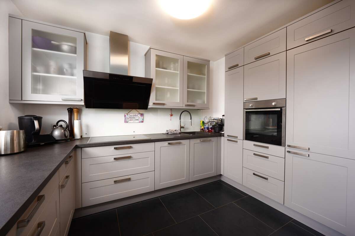 Thumbnail-Wohnung zum Kaufen in Appen 339.000,00 € 91.8 m²