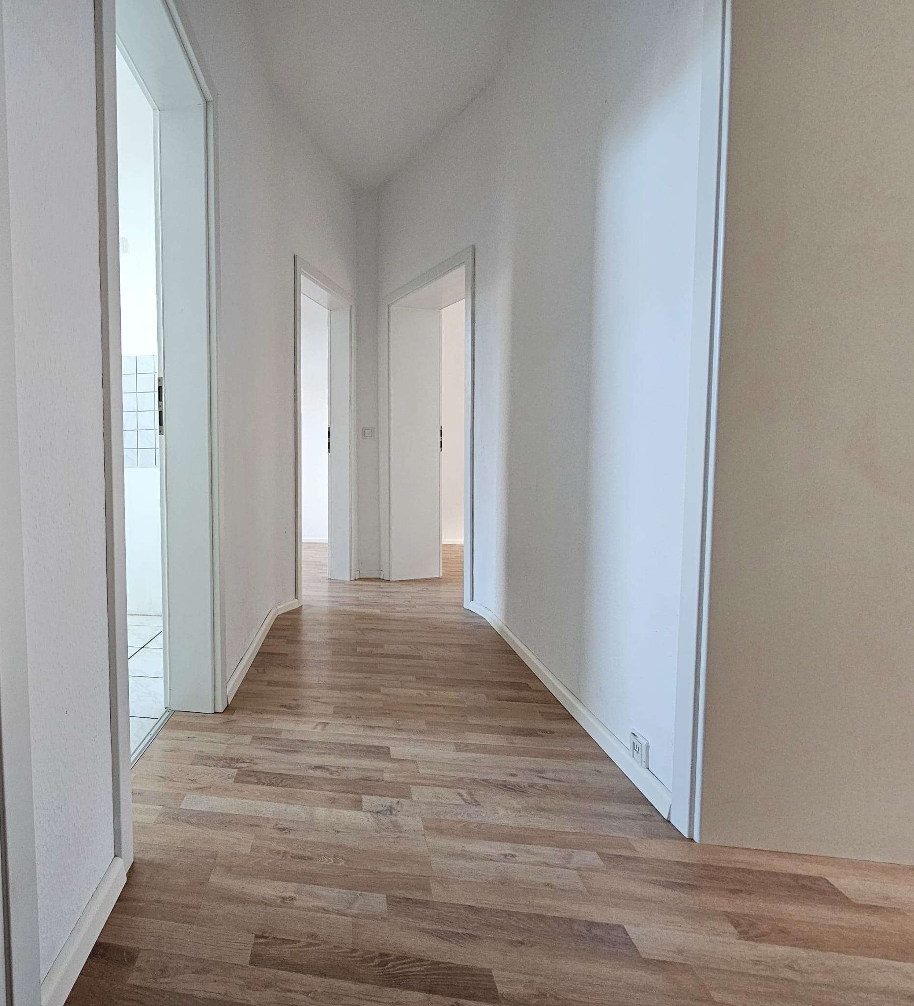 Thumbnail-Wohnung zum Kaufen in Oberhausen 115.000,00 € 61 m²