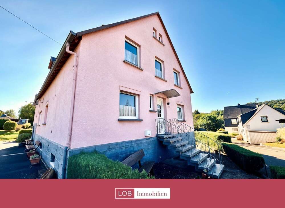 Thumbnail-Haus zum Kaufen in Allenbach 180.000,00 € 180 m²