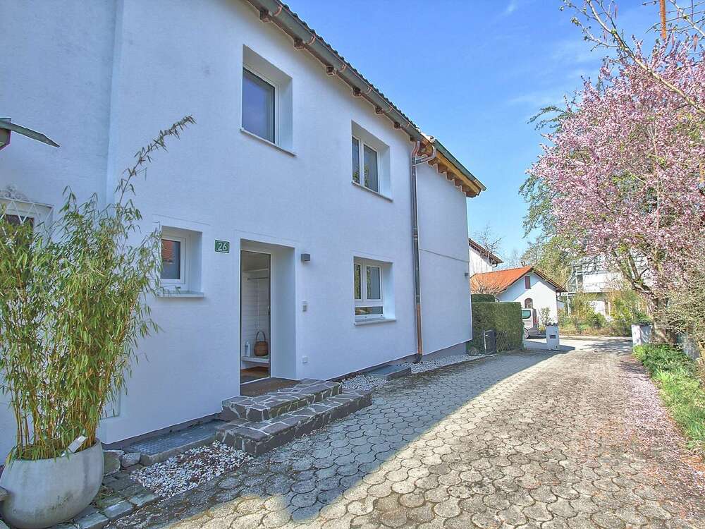 Thumbnail-Haus zum Mieten in Starnberg 3.350,00 € 175 m²