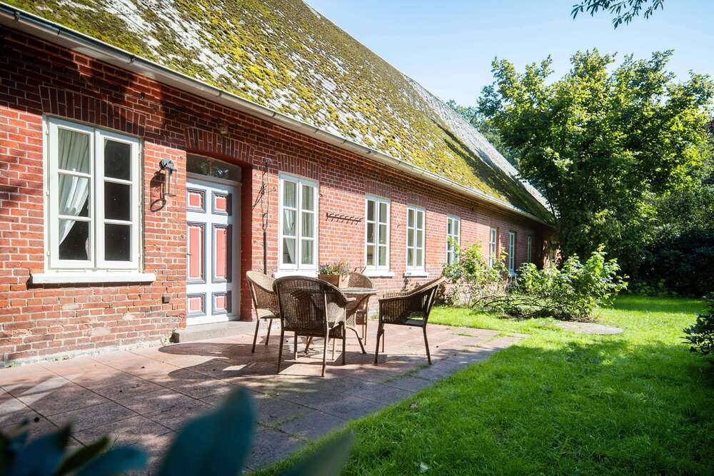 Thumbnail-Haus zum Kaufen in Hemsbünde 895.000,00 € 348 m²