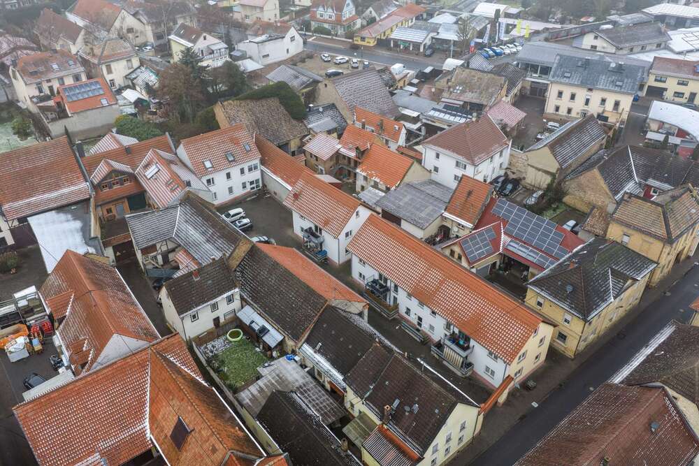 Thumbnail-Haus zum Kaufen in Sprendlingen 1.250.000,00 € 694 m²