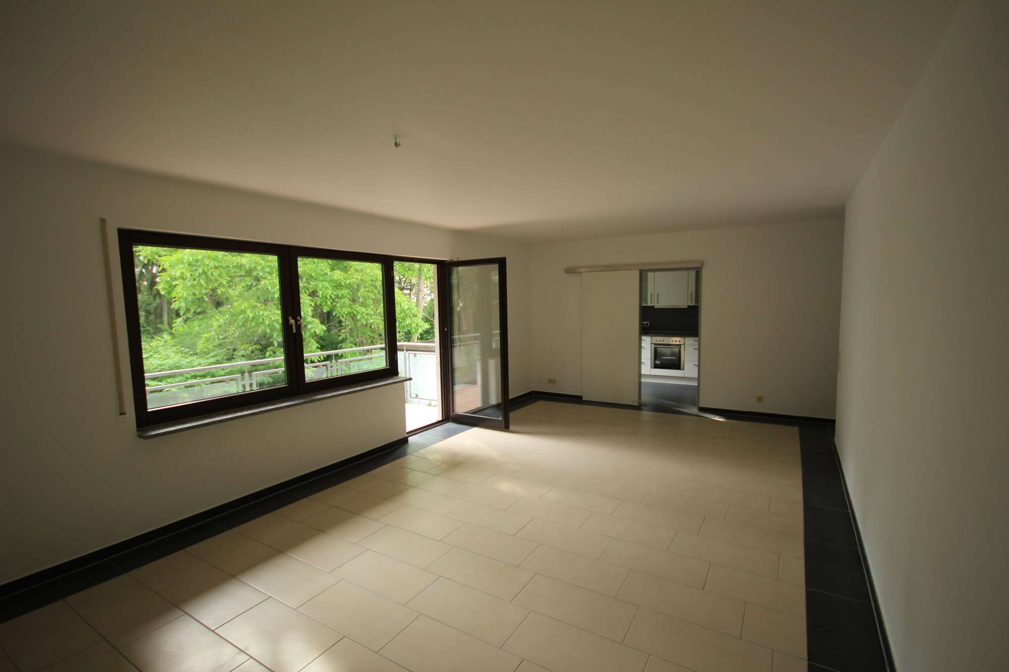 Thumbnail-Wohnung zum Mieten in Bonn 750,00 € 50 m²