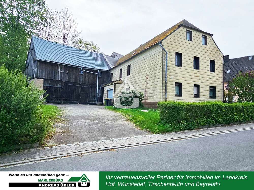 Thumbnail-Haus zum Kaufen in Höchstädt im Fichtelgebirge 195.000,00 € 215 m²