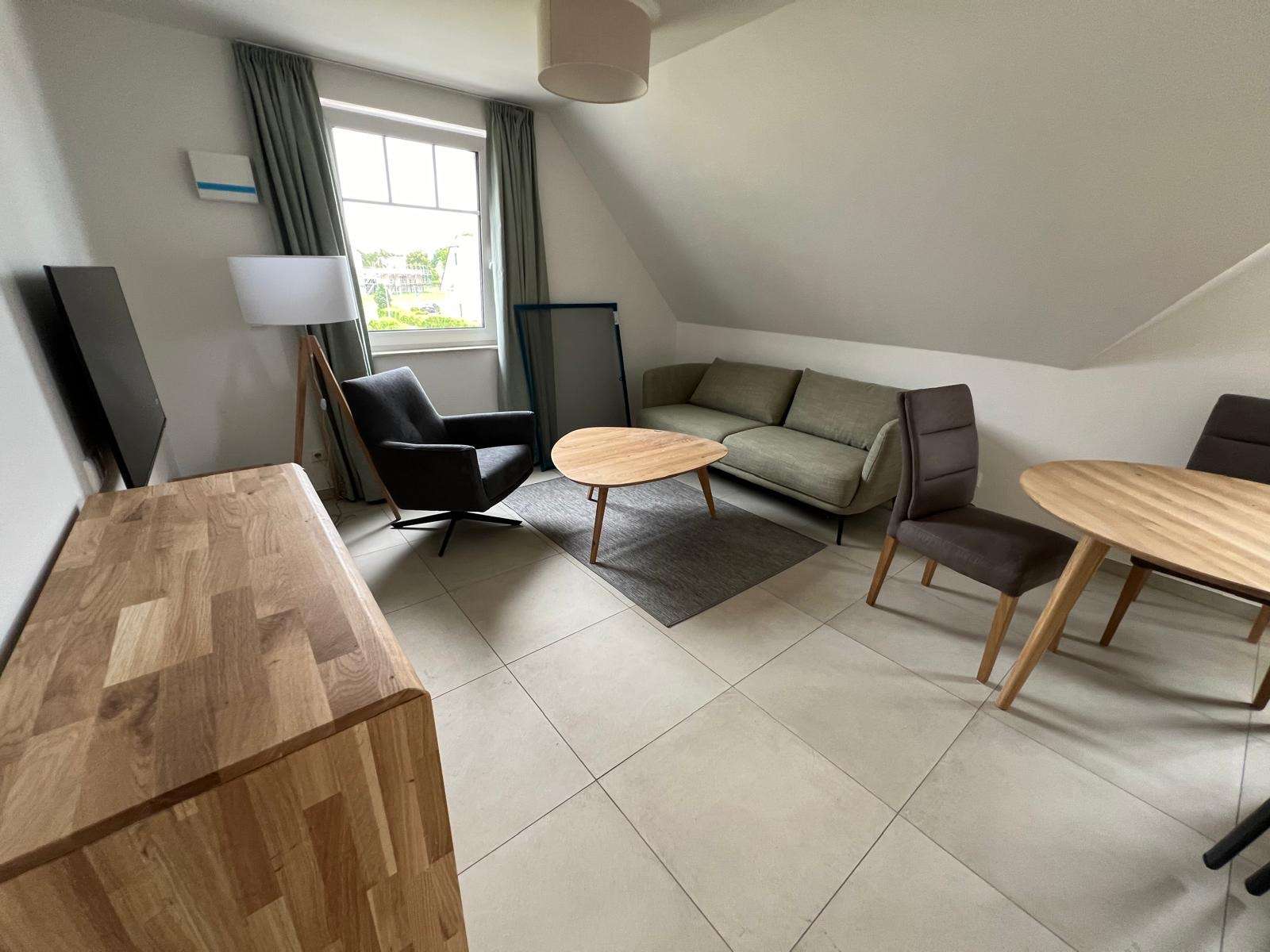 Thumbnail-Wohnung zum Kaufen in Middelhagen OT Lobbe, Middelhagen, Vorpommern-Rüge 365.000,00 € 77 m²