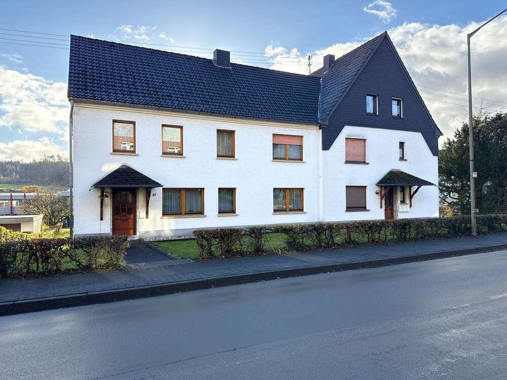 Thumbnail-Haus zum Kaufen in Oberlahr 348.500,00 € 350 m²