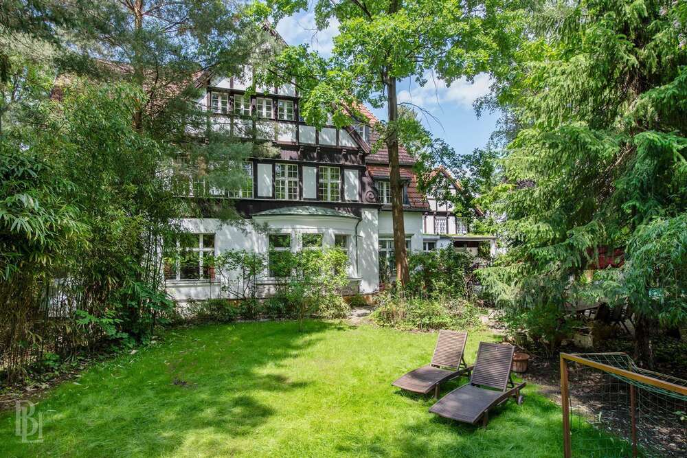 Thumbnail-Haus zum Kaufen in Berlin 3.950.000,00 € 563 m²