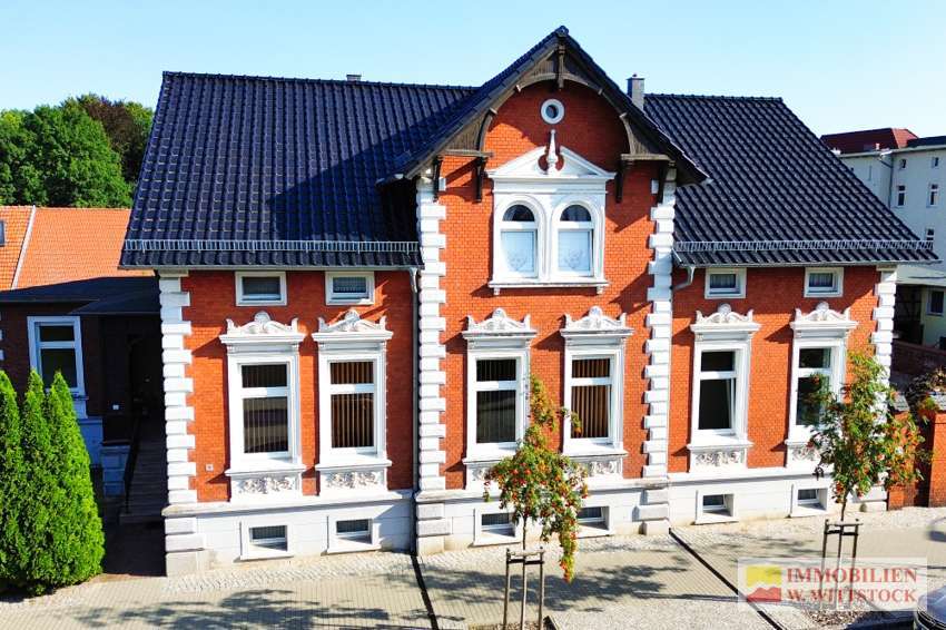 Thumbnail-Haus zum Kaufen in Pritzwalk 185.000,00 € 288 m²