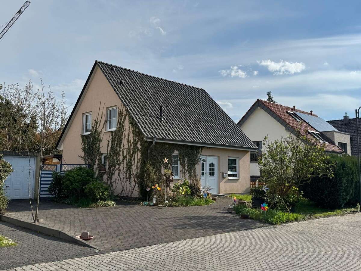 Thumbnail-Haus zum Kaufen in Troisdorf 450.000,00 € 115.65 m²